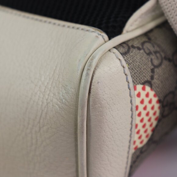 Gucci GG Supreme Canvas Le Pomme Apple Heart Backpack main image 4